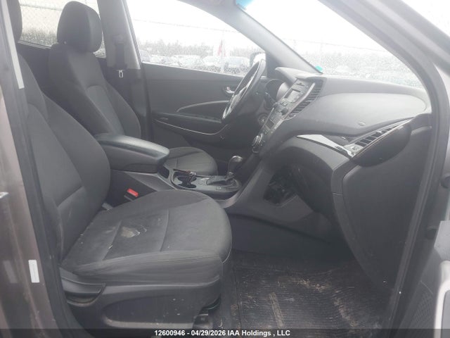 5XYZUDLB9GG337772 Hyundai Santa Fe Sport 2.4 Premium
