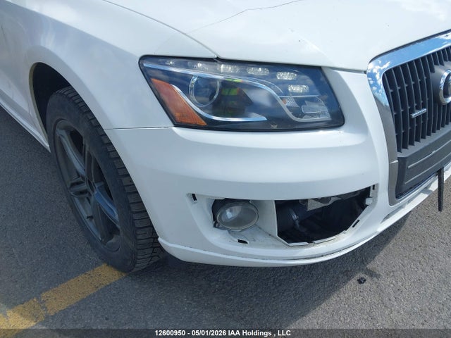 12600950 :رقم المزاد ، WA1LFCFP2CA081898 vin ، 2012 Audi Q5 Premium Plus مزاد بيع