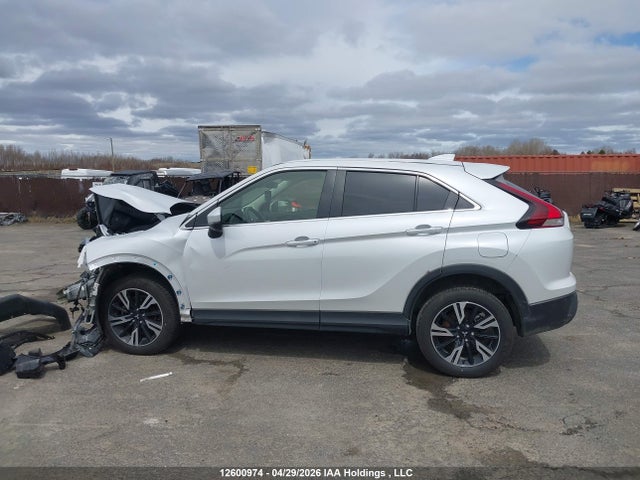 JA4ATUAA1SZ618544 Mitsubishi Eclipse Cross Es
