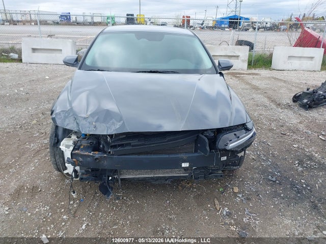 KMHLM4DG3RU648837 Hyundai Elantra Preferred