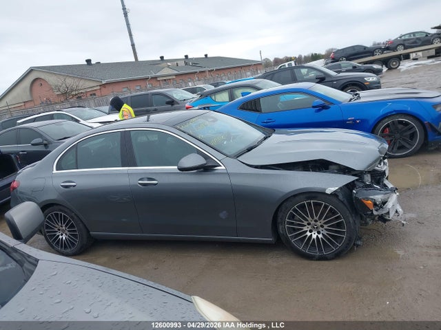 W1KAF4HBXNR046136 Mercedes-Benz C-Class