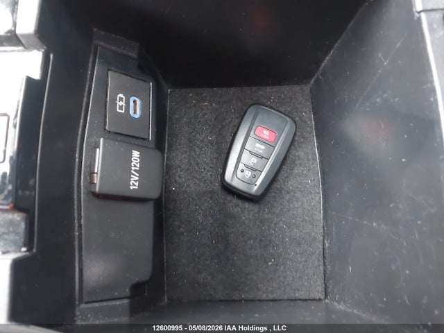 5YFB4MBE6NP098770 Toyota Corolla