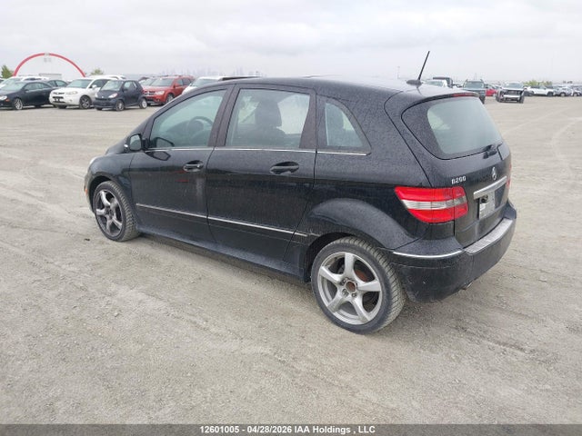 2011 Mercedes-benz B200 მანქანა იყიდება აუქციონზე, vin: WDDFH3DB2BJ679630, აუქციონის ნომერი: 12601005