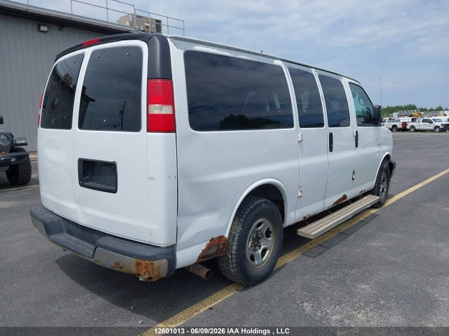 12601013 :رقم المزاد ، 1GNFG154481189899 vin ، 2008 Chevrolet Express G1500 مزاد بيع