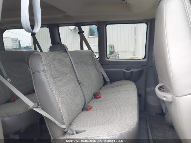 12601013 :رقم المزاد ، 1GNFG154481189899 vin ، 2008 Chevrolet Express G1500 مزاد بيع