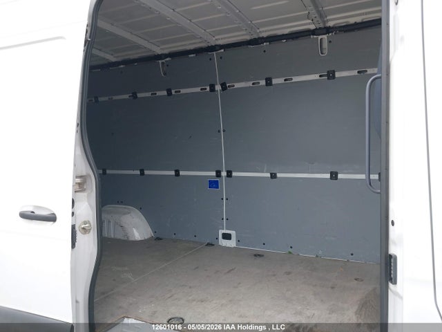 W1Y4KCHY7RP654288 Mercedes-Benz Sprinter 2500 High Roof 4-cyl Diesel