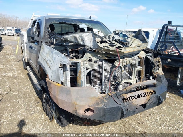 Auction sale of the 2013 Gmc Sierra 2500hd Sle, vin: 1GT120C80DF138334, lot number: 12601021