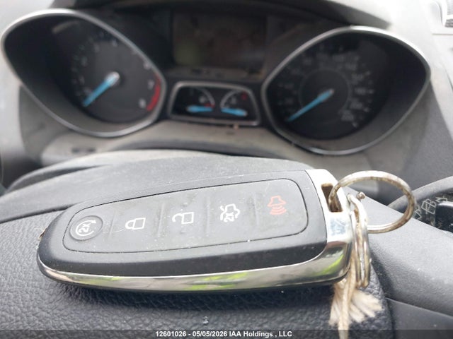 2017 Ford Escape მანქანა იყიდება აუქციონზე, vin: 1FMCU9J90HUA65689, აუქციონის ნომერი: 12601026