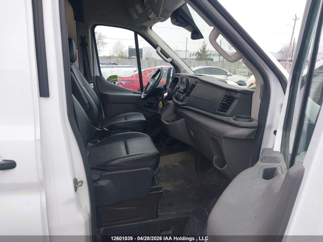 1FTBR1X84NKA79393 Ford Transit T-250