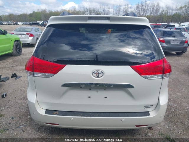 12601043 :رقم المزاد ، 5TDDK3DCXES083250 vin ، 2014 Toyota Sienna Xle 7 Passenger مزاد بيع
