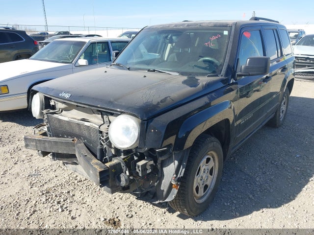 12601046 :رقم المزاد ، 1C4NJRABXFD169922 vin ، 2015 Jeep Patriot Sport/north مزاد بيع