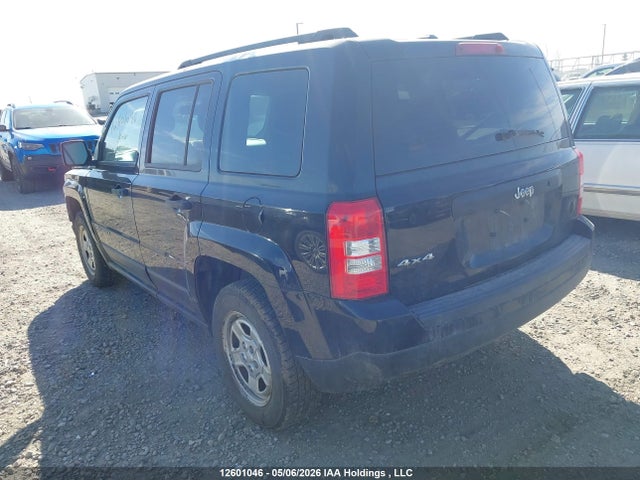 12601046 :رقم المزاد ، 1C4NJRABXFD169922 vin ، 2015 Jeep Patriot Sport/north مزاد بيع