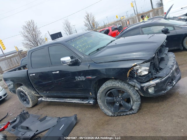 12601047 :رقم المزاد ، 1C6RR7LT4JS150265 vin ، 2018 Ram 1500 Slt مزاد بيع