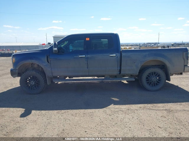 2017 Ford F-350 Xlt მანქანა იყიდება აუქციონზე, vin: 1FT8W3BT2HEE88246, აუქციონის ნომერი: 12601071