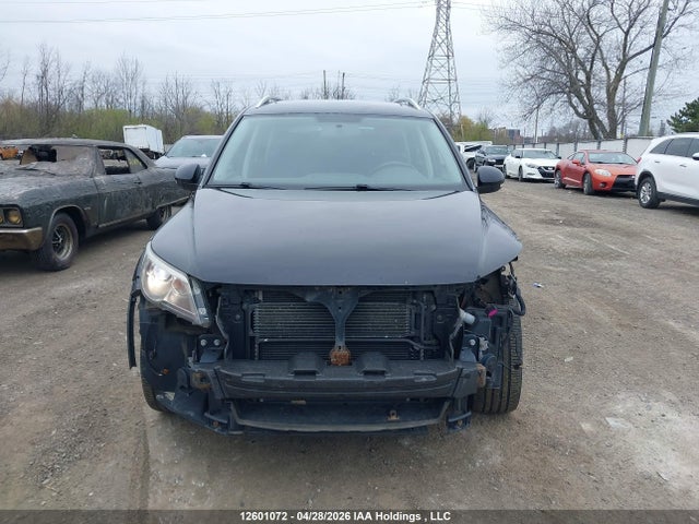 12601072 :رقم المزاد ، WVGBV7AX9AW521615 vin ، 2010 Volkswagen Tiguan 2.0 Tsi Comfortline/2.0 Tsi Highline/2.0 Tsi Trendline مزاد بيع