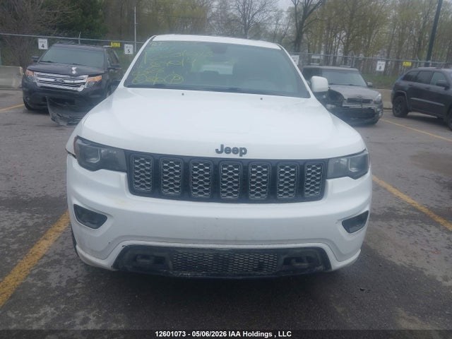 1C4RJFAG6JC384014 Jeep Grand Cherokee Laredo
