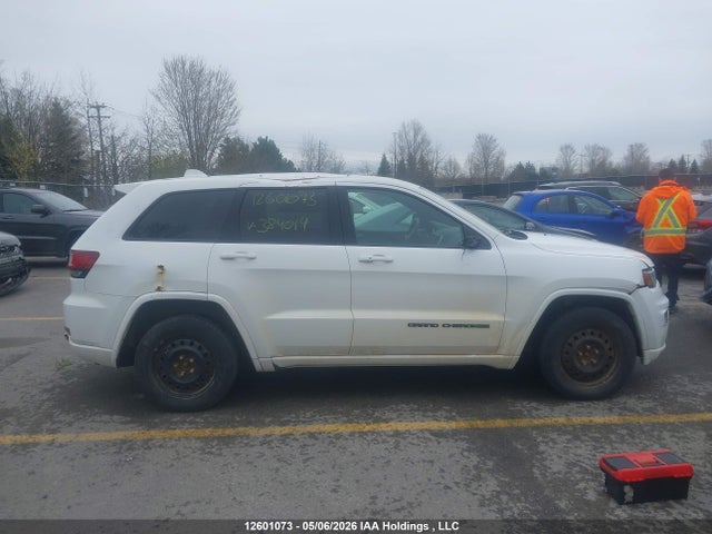 1C4RJFAG6JC384014 Jeep Grand Cherokee Laredo