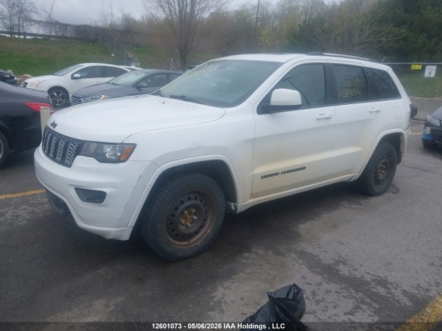 1C4RJFAG6JC384014 Jeep Grand Cherokee Laredo