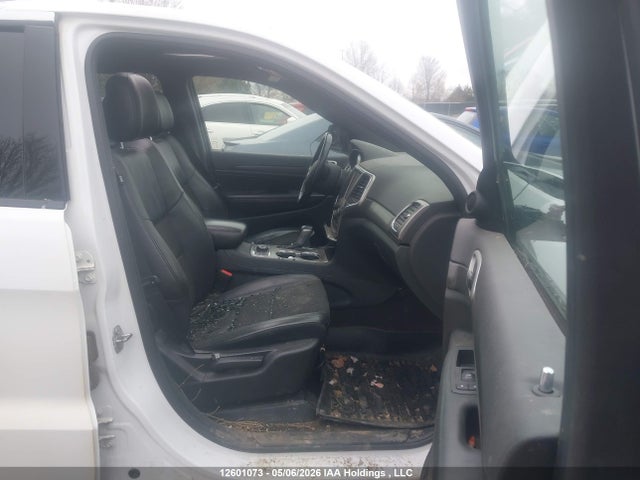 1C4RJFAG6JC384014 Jeep Grand Cherokee Laredo