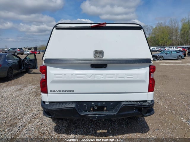 12601089 :رقم المزاد ، 1GCRWAEH5MZ316411 vin ، 2021 Chevrolet Silverado C1500 مزاد بيع