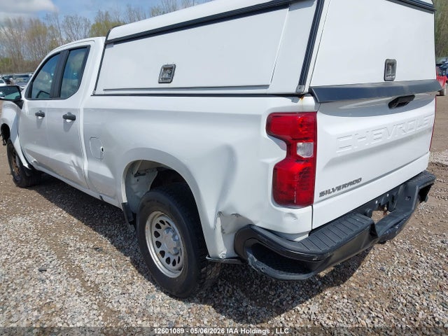 12601089 :رقم المزاد ، 1GCRWAEH5MZ316411 vin ، 2021 Chevrolet Silverado C1500 مزاد بيع