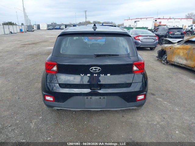 2022 Hyundai Venue Se მანქანა იყიდება აუქციონზე, vin: KMHRB8A32NU172339, აუქციონის ნომერი: 12601093