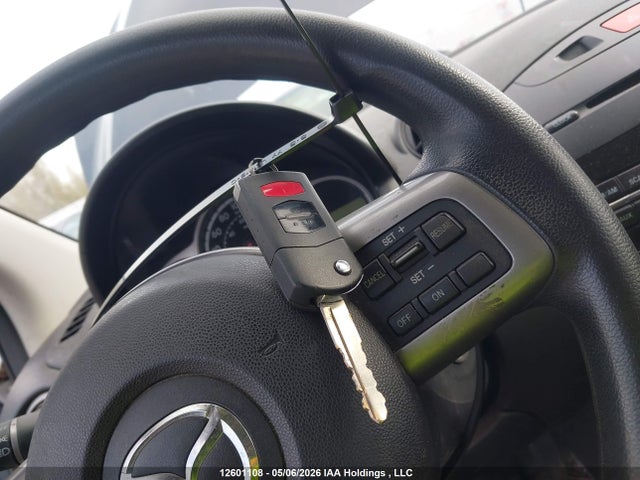 2011 Mazda Mazda2 მანქანა იყიდება აუქციონზე, vin: JM1DE1HYXB0107224, აუქციონის ნომერი: 12601108