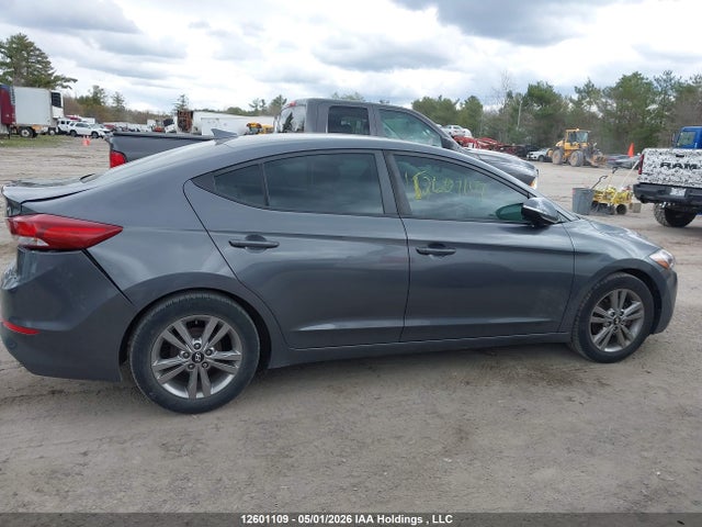 KMHD84LFXHU359485 Hyundai Elantra Se/value/limited