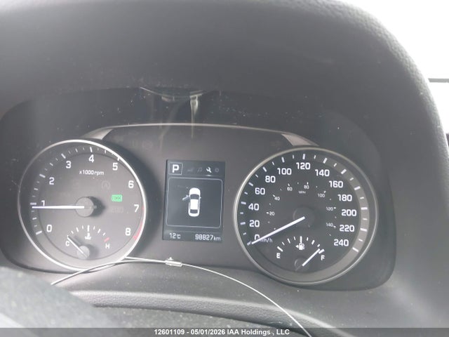 KMHD84LFXHU359485 Hyundai Elantra Se/value/limited