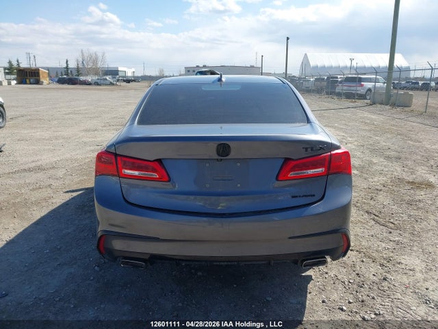 2018 Acura Tlx Tech მანქანა იყიდება აუქციონზე, vin: 19UUB3F51JA801114, აუქციონის ნომერი: 12601111