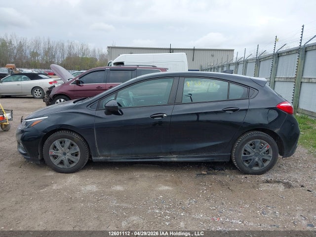2018 Chevrolet Cruze მანქანა იყიდება აუქციონზე, vin: 3G1BE6SM4JS606112, აუქციონის ნომერი: 12601112