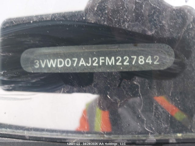 3VWD07AJ2FM227842 Volkswagen Jetta 1.8 Tsi Comfortline/1.8 Tsi Trendline+