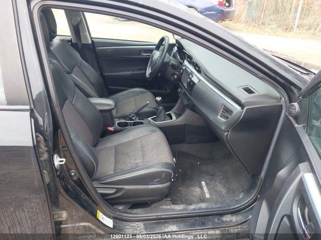 Продажа на аукционе авто 2015 Toyota Corolla S, vin: 2T1BURHE1FC472840, номер лота: 12601123