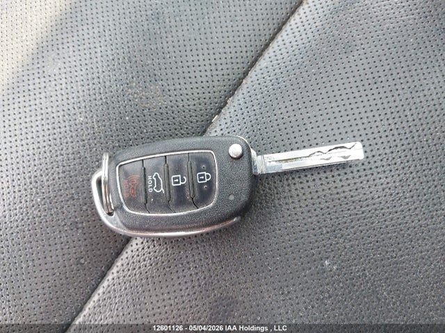 KM8J33A44HU584966 Hyundai Tucson Limited/sport And Eco/se