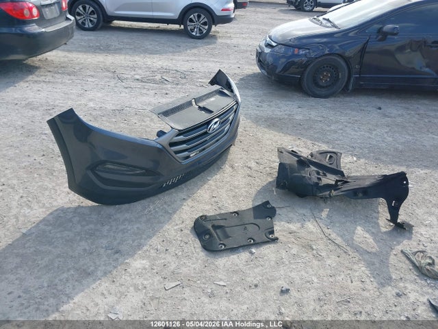 KM8J33A44HU584966 Hyundai Tucson Limited/sport And Eco/se