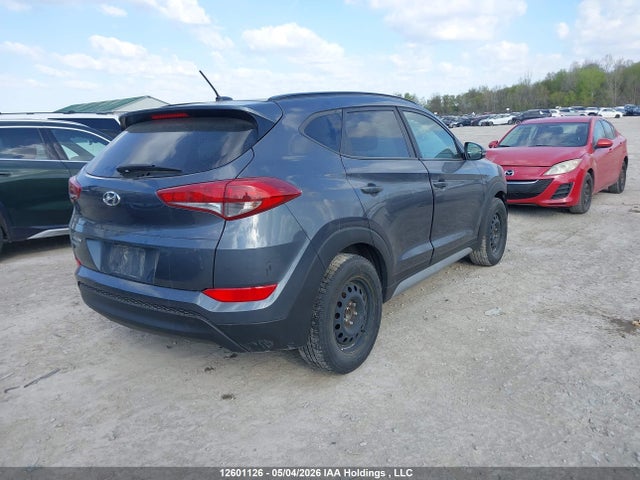 KM8J33A44HU584966 Hyundai Tucson Limited/sport And Eco/se