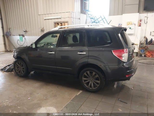 12601131 :رقم المزاد ، JF2SHCDC6DH400046 vin ، 2013 Subaru Forester 2.5x Premium مزاد بيع