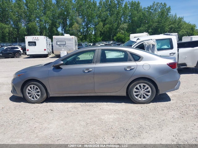 12601134 :رقم المزاد ، 3KPF24AD9RE832342 vin ، 2024 Kia Forte مزاد بيع