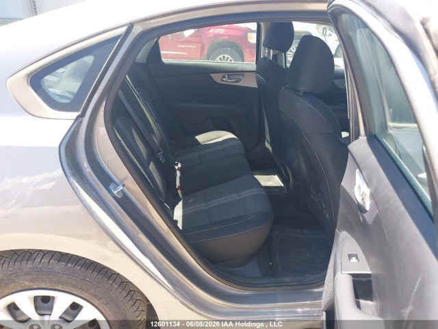 12601134 :رقم المزاد ، 3KPF24AD9RE832342 vin ، 2024 Kia Forte مزاد بيع