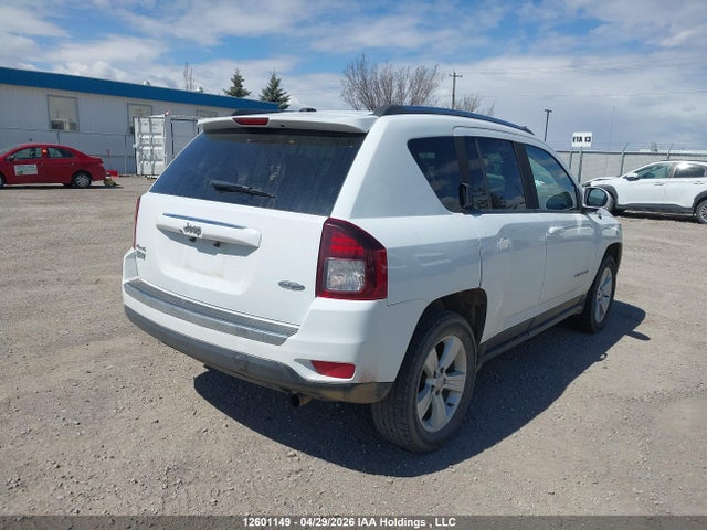 1C4NJDAB0GD579276 Jeep Compass Sport/north