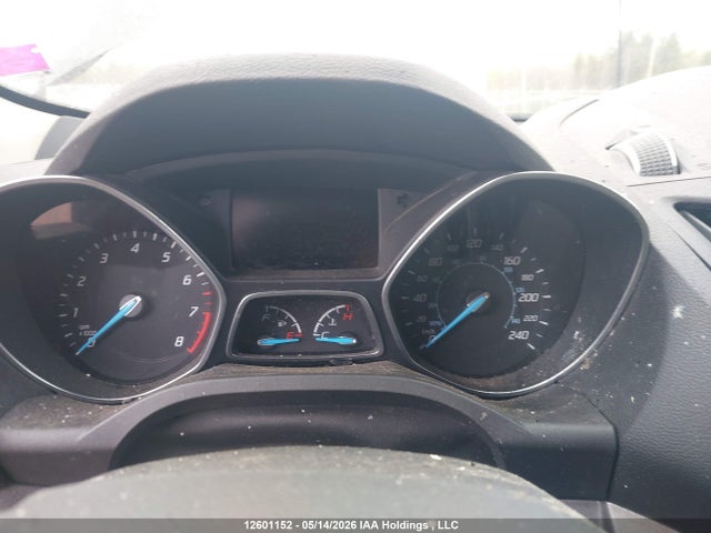 1FMCU9GX5FUC49965 Ford ESCAPE SE