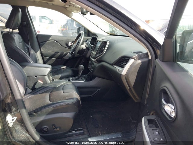 1C4PJMJS9GW342055 Jeep Cherokee Overland