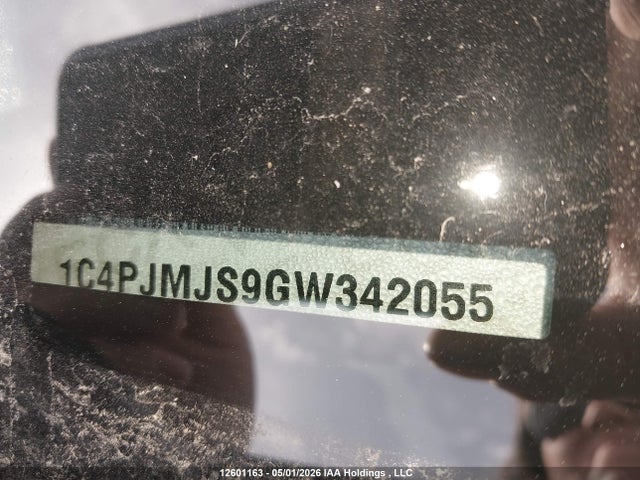 1C4PJMJS9GW342055 Jeep Cherokee Overland