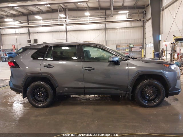 2024 Toyota Rav4 Le მანქანა იყიდება აუქციონზე, vin: 2T3B1RFV1RC413620, აუქციონის ნომერი: 12601166