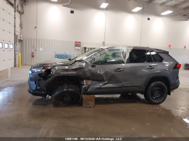 2024 Toyota Rav4 Le მანქანა იყიდება აუქციონზე, vin: 2T3B1RFV1RC413620, აუქციონის ნომერი: 12601166