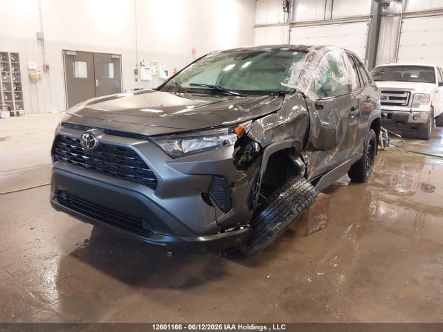 2024 Toyota Rav4 Le მანქანა იყიდება აუქციონზე, vin: 2T3B1RFV1RC413620, აუქციონის ნომერი: 12601166