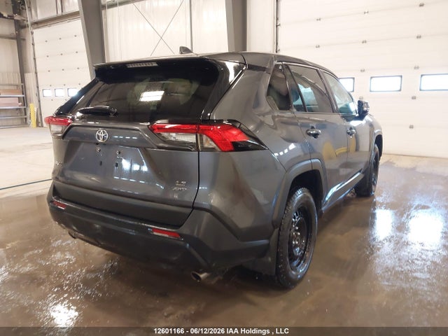 2024 Toyota Rav4 Le მანქანა იყიდება აუქციონზე, vin: 2T3B1RFV1RC413620, აუქციონის ნომერი: 12601166