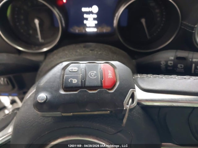 Продаж на аукціоні авто 2021 Jeep Wrangler Unlimited Sahara 4xe, vin: 1C4JJXP60MW858320, номер лоту: 12601169