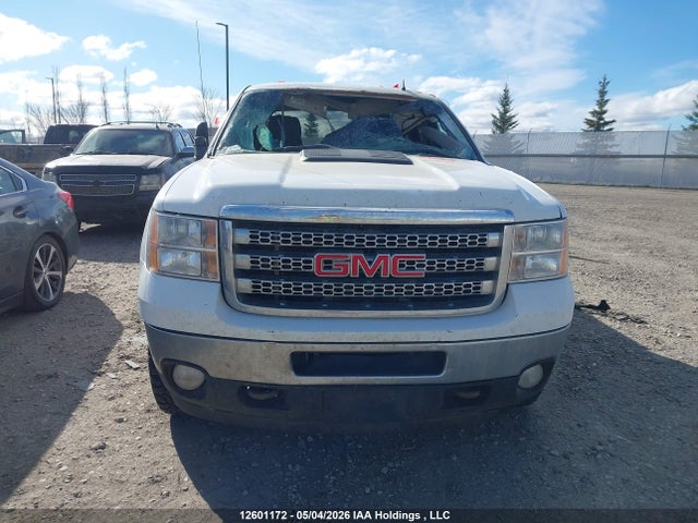 12601172 :رقم المزاد ، 1GT120CG0CF188396 vin ، 2012 Gmc Sierra 2500hd Sle مزاد بيع