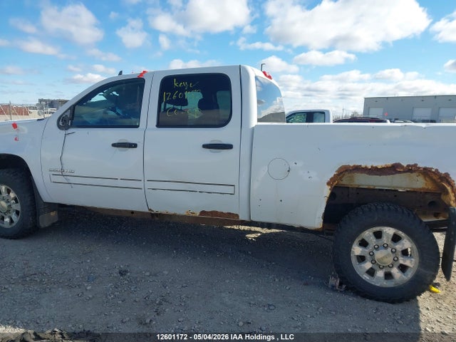 12601172 :رقم المزاد ، 1GT120CG0CF188396 vin ، 2012 Gmc Sierra 2500hd Sle مزاد بيع